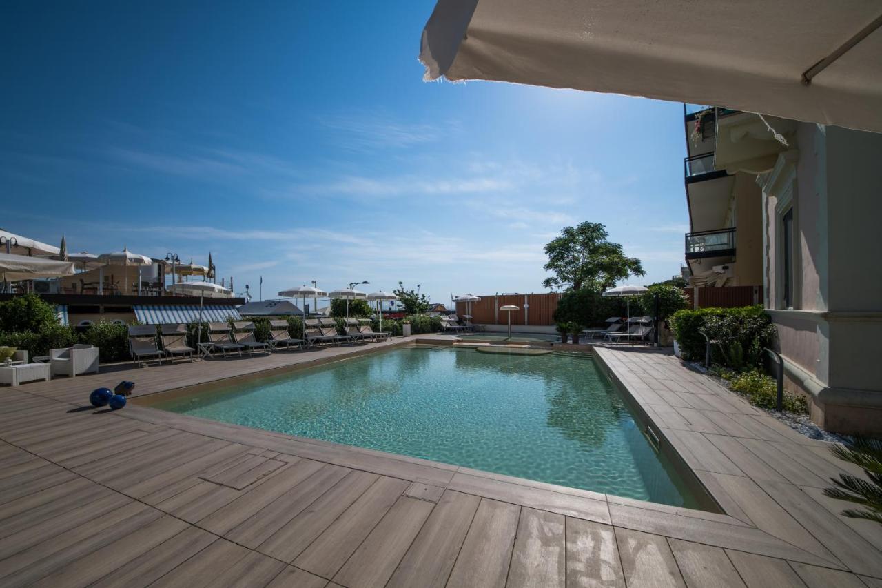 Villa Fiorita Католика Екстериор снимка