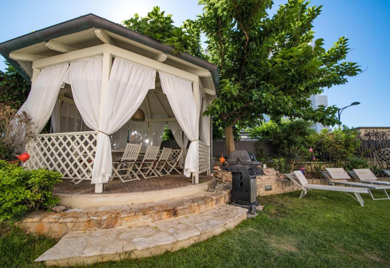 Villa Fiorita Католика Екстериор снимка