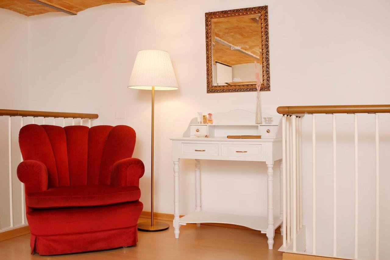 Villa Fiorita Католика Екстериор снимка