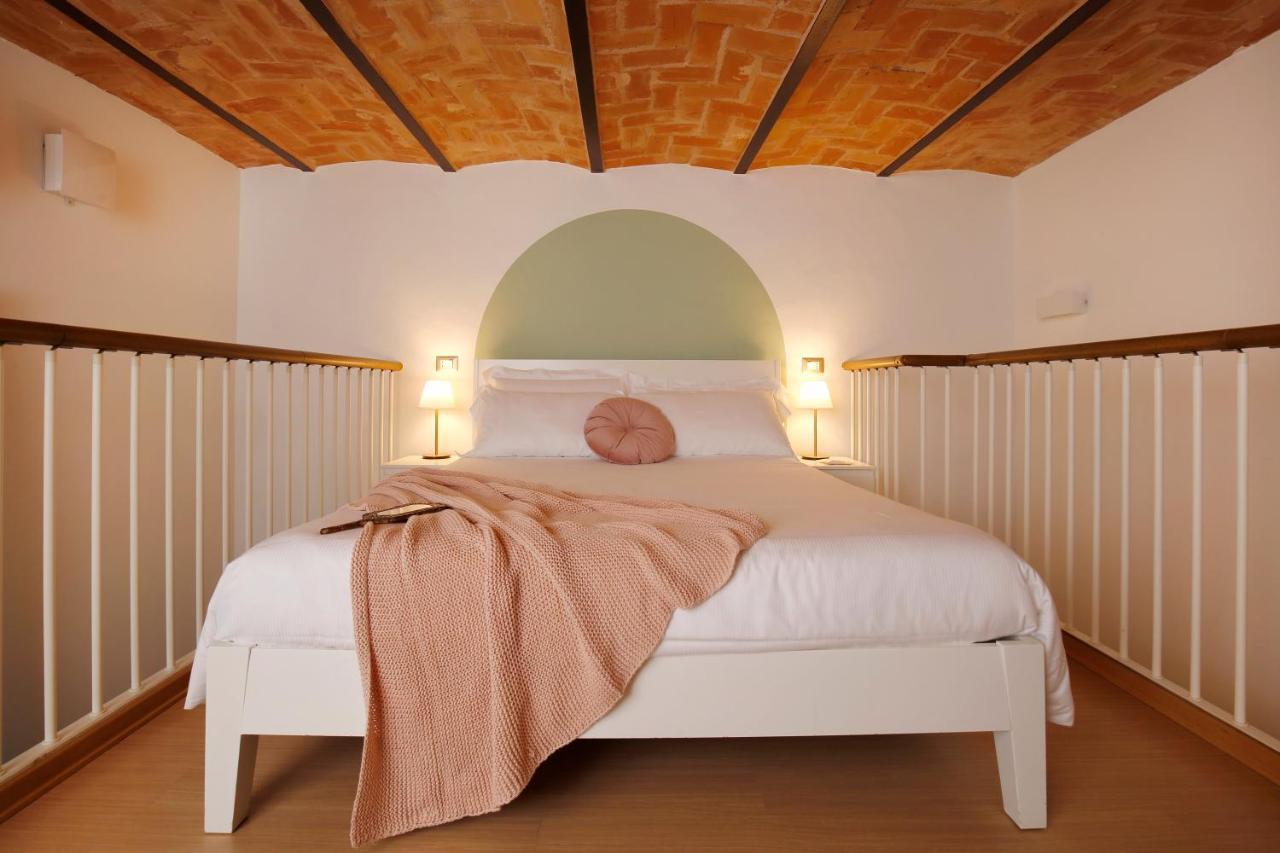 Villa Fiorita Католика Екстериор снимка