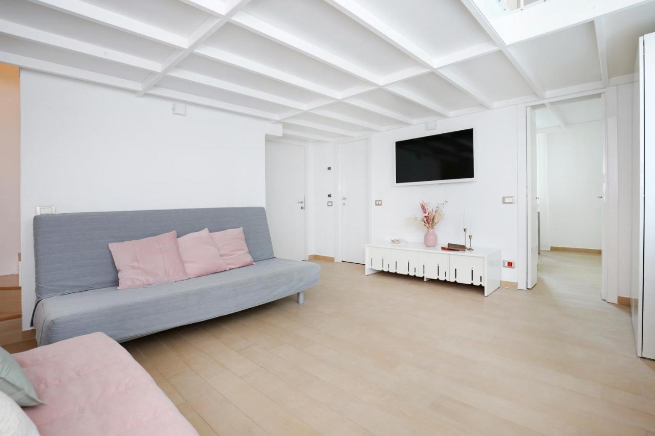 Villa Fiorita Католика Екстериор снимка