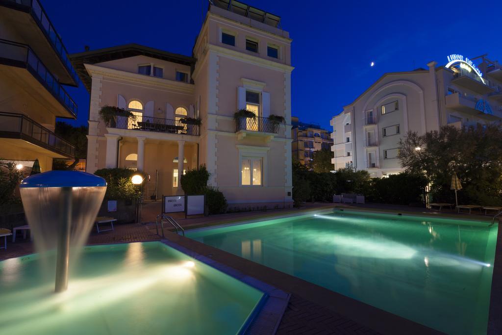 Villa Fiorita Католика Екстериор снимка